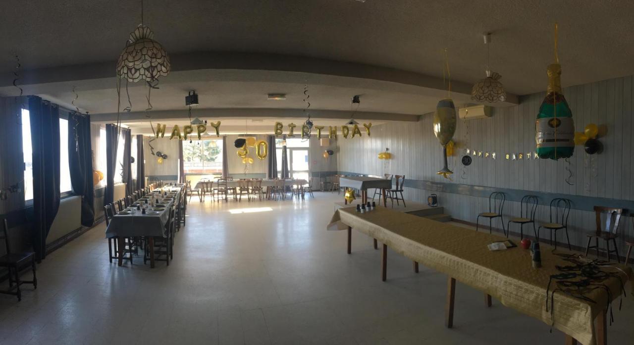 Le Comtois Hotel Saone